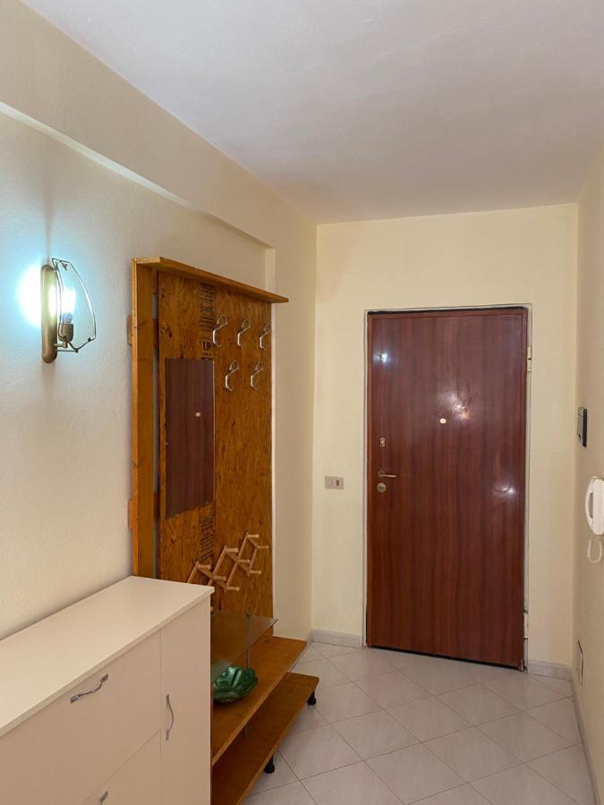 One Apartament Apartment Durres Luaran gambar